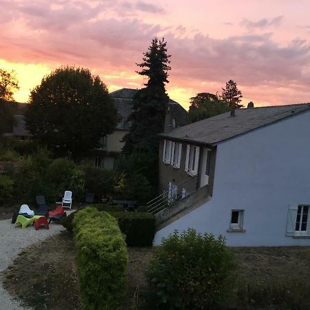 Willa Chez Jeannette Saint-Satur Zewnętrze zdjęcie